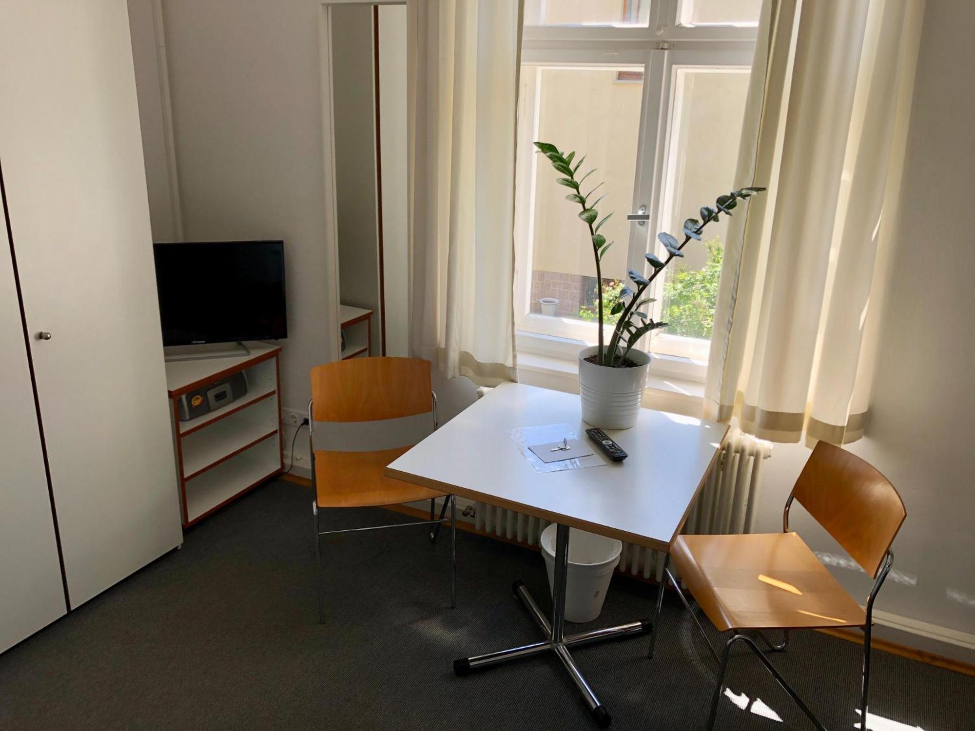 Ferienwohnungen Und Apartmenthaus Halle Saale - Villa Mathilda Pokoj fotografie